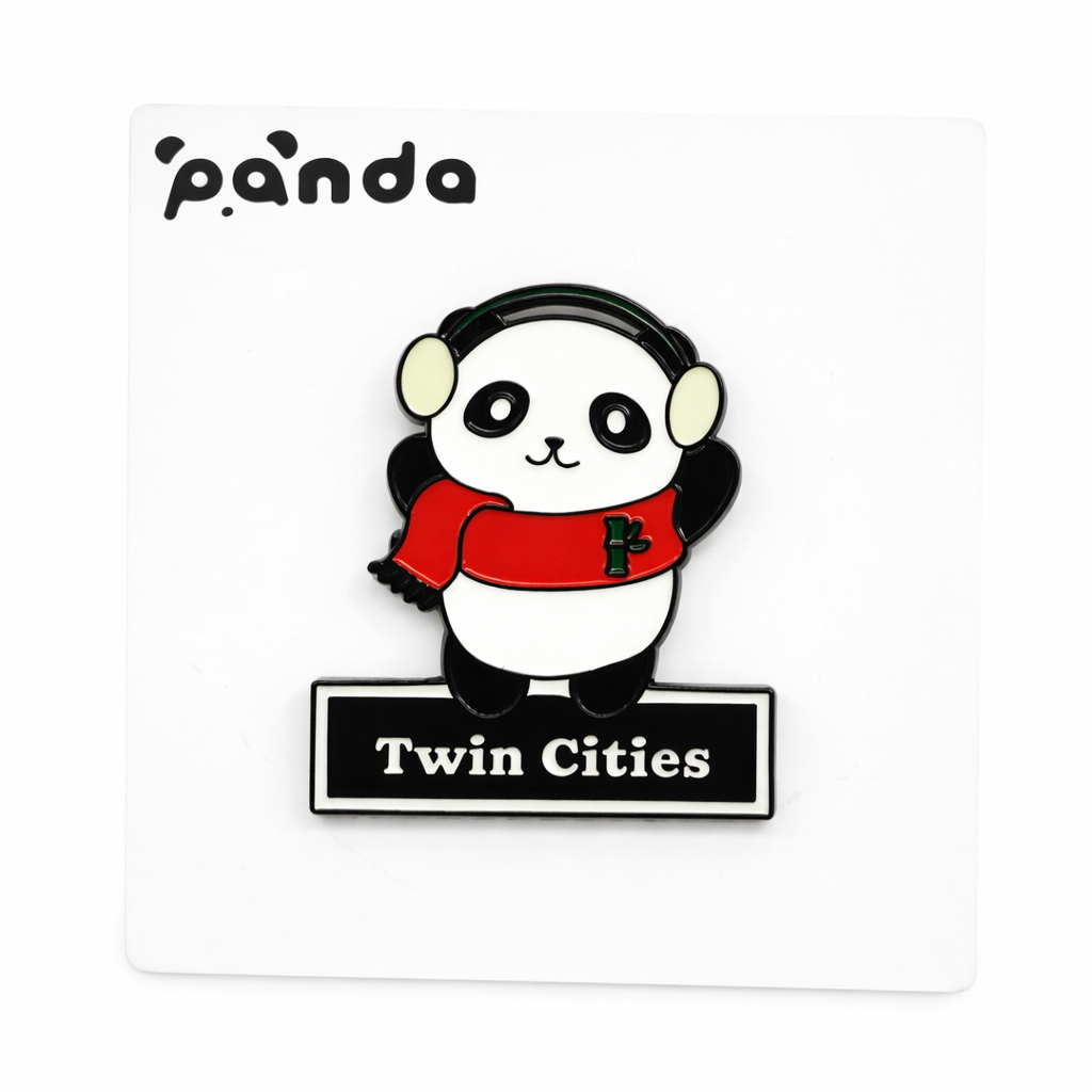Minnesota Twin Cities Panda  Pin + Knit Tote Gift Set